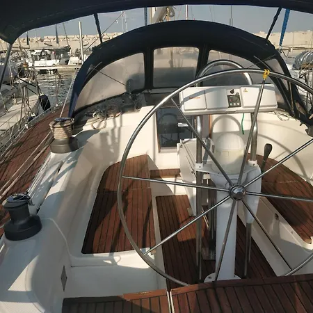 Hotel na wodzie Slalom-dufour 45 Classic